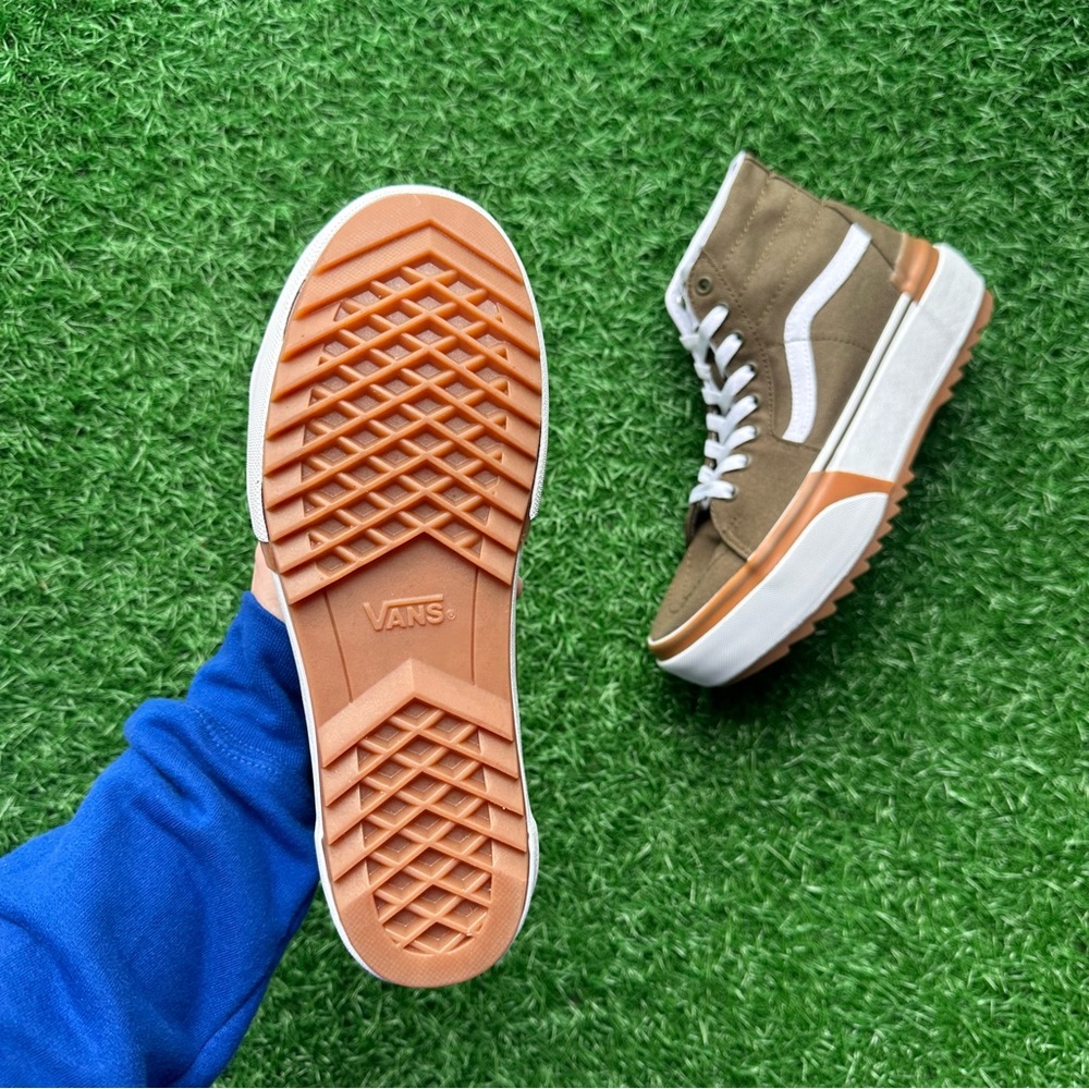 Vans Sk8 Hi Tapered Canvas Dark Olive Platform - Picture 2 of 11